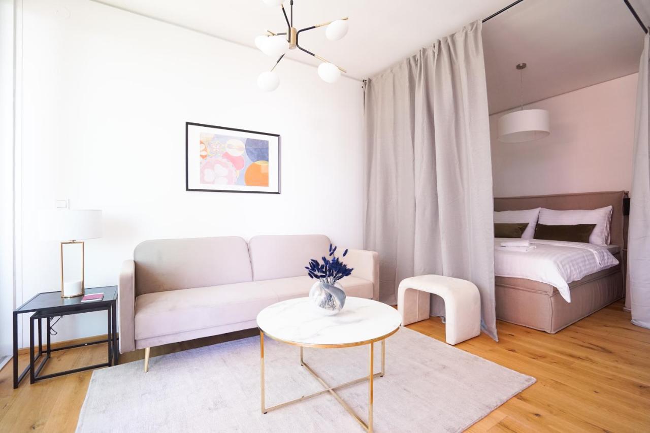 Boutique Studio With Terrace And Pool 维也纳 外观 照片
