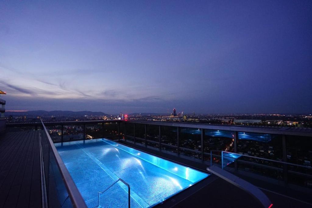 Boutique Studio With Terrace And Pool 维也纳 外观 照片
